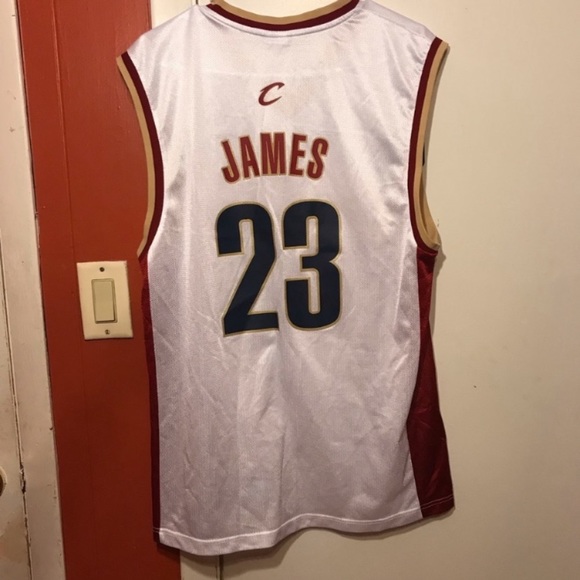 Vintage LeBron James Cleveland Cavaliers Jersey - Picture 4 of 4